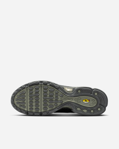 Air Max Plus VII